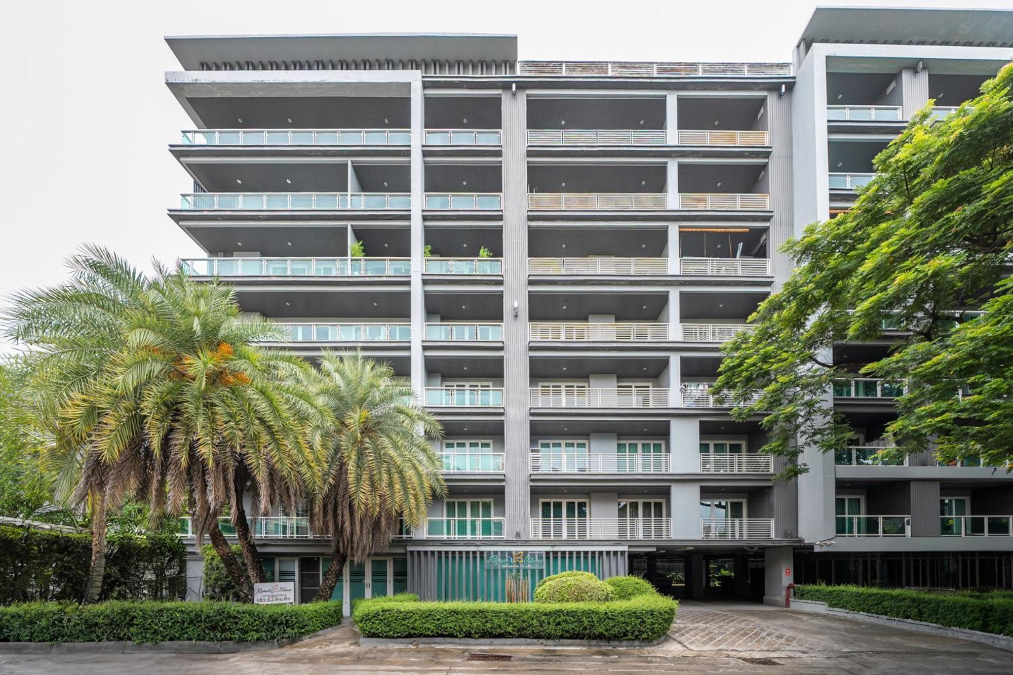 Modern Style 1br / Large Balcony At Nimman 公寓 清邁